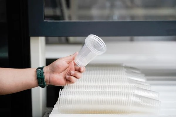 Plastic Tea Cups Making Machine Plastic Tea Cups Making Machine