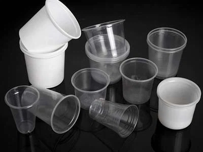 Plastic-Cups Plastic-Cups