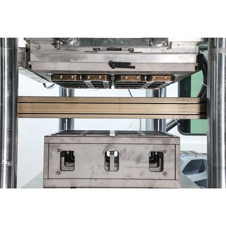 Plastic Plates Making Machine